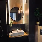 Apartmán Motlawa Apartment-suna,gym&parking *